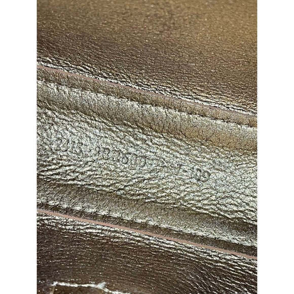 Fendi Baguette Beige Leather with Gold Studded Metal Buckle - Picture 11 of 16